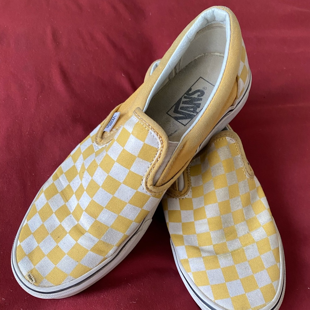 Yellow and White Polka-Dotted Vans Size 9